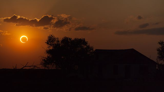 Observação do Eclipse Solar: Uma Jornada Astronômica no IFBA